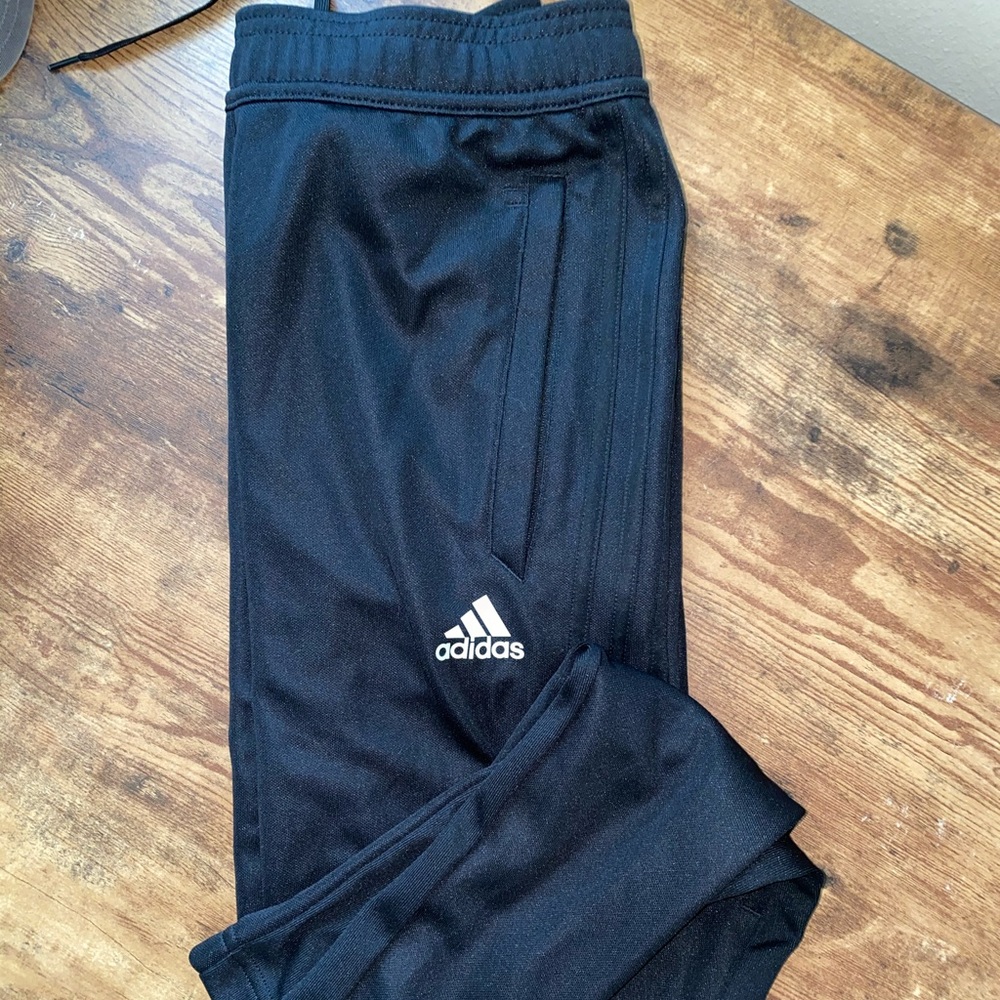 Adidas jogger sweats